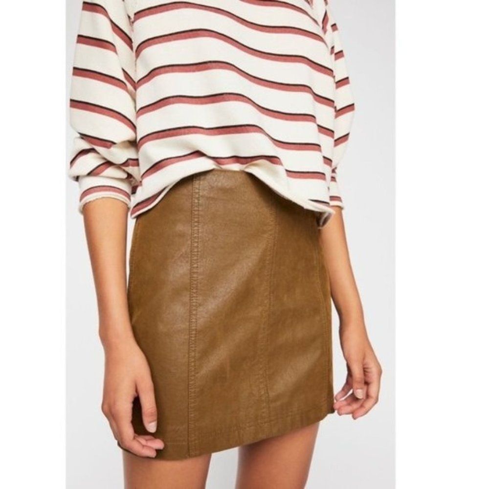 Free People Vegan Zip Mini Skirt Light Brown Chestnut Sz 6
